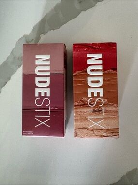 New NUDESTIX Mini Lip & Cheek Duos